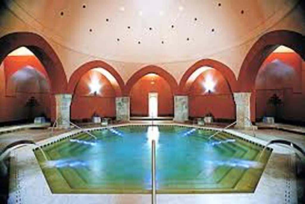 Balance Apartment Central Budapest, Spas, Buda Castle المظهر الخارجي الصورة